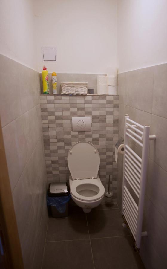 Apartmany Ve Mlejne Cachrov 외부 사진