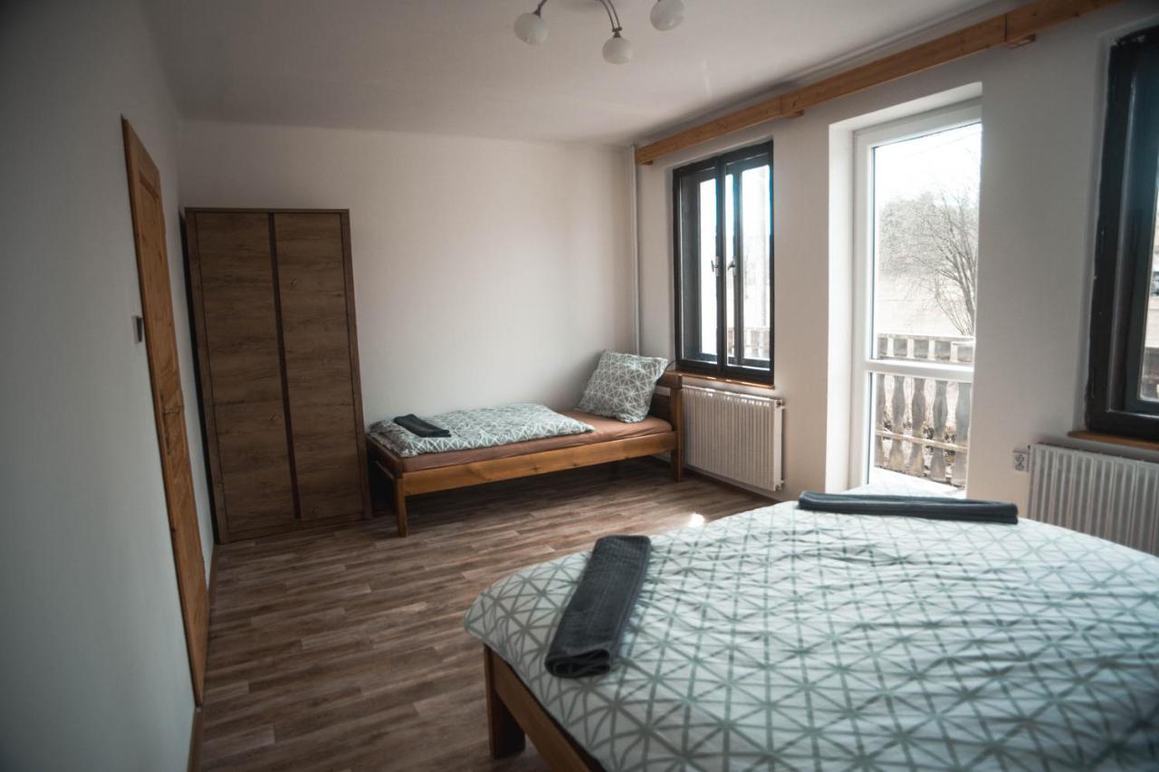 Apartmany Ve Mlejne Cachrov 외부 사진