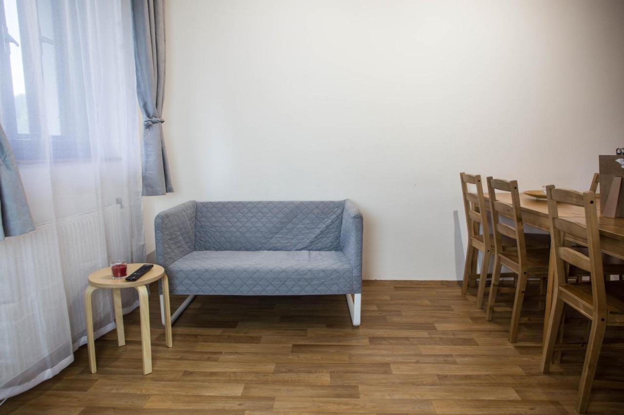 Apartmany Ve Mlejne Cachrov 외부 사진